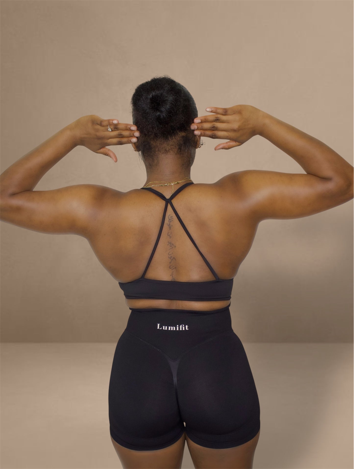 Lumifit Criss-Cross Back Gym Seamless Set – Black